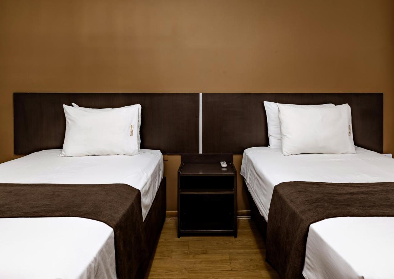 El Centurion Hotel Трухильо Екстериор снимка