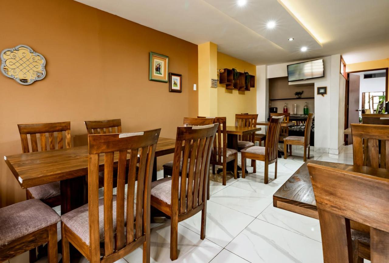 El Centurion Hotel Трухильо Екстериор снимка