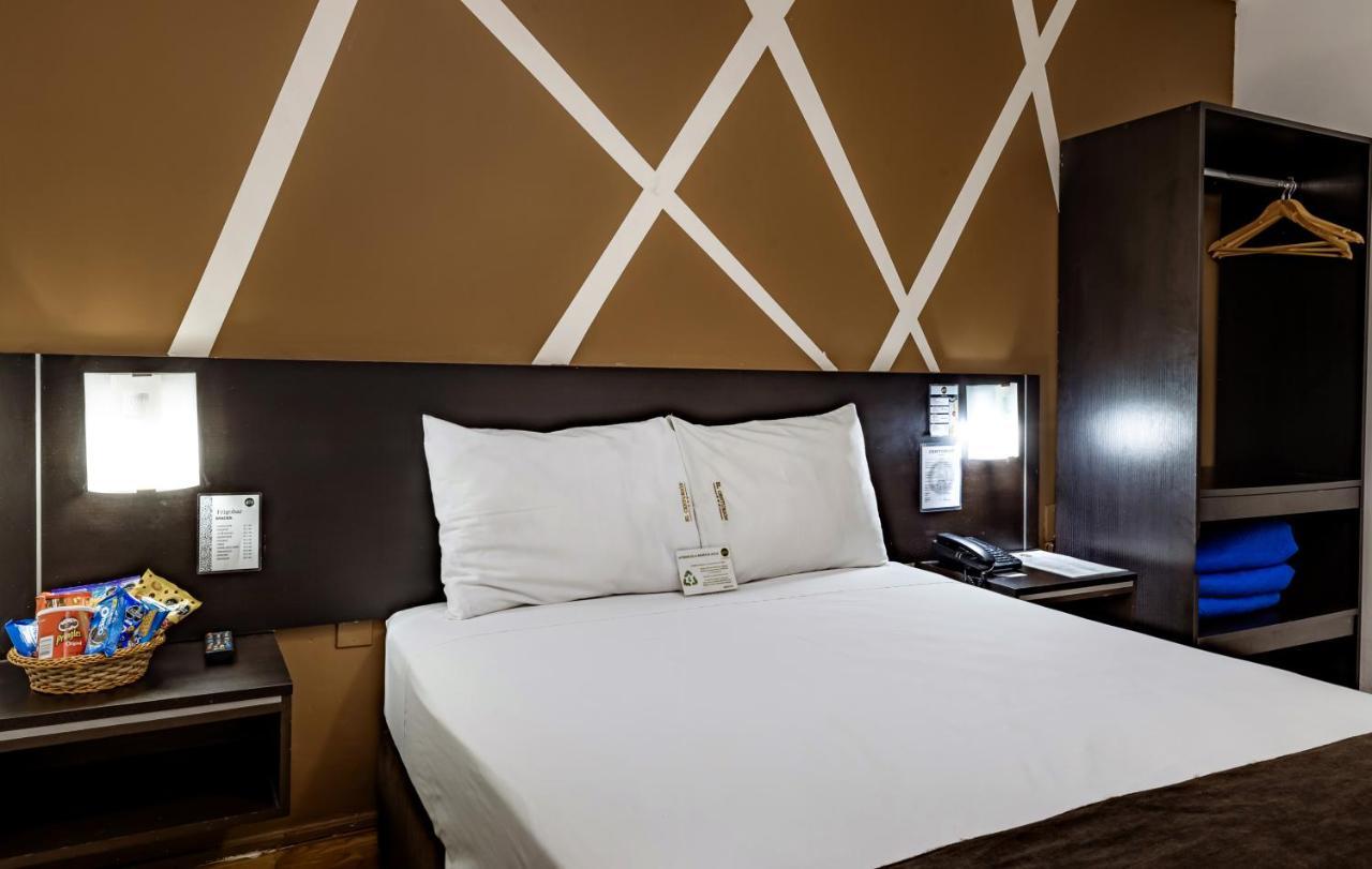 El Centurion Hotel Трухильо Екстериор снимка
