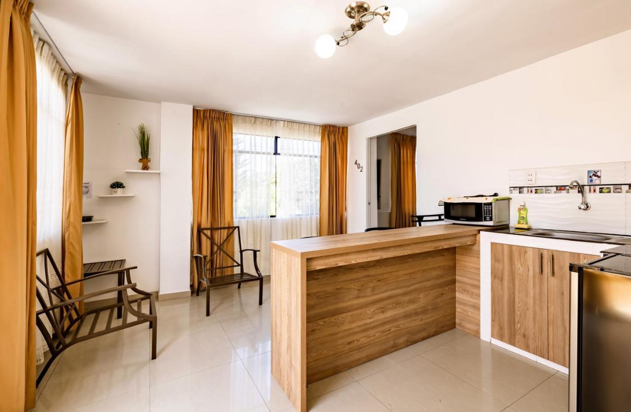 El Centurion Hotel Трухильо Екстериор снимка