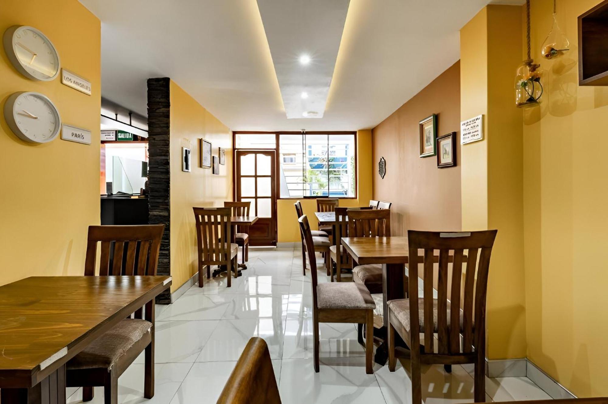 El Centurion Hotel Трухильо Екстериор снимка