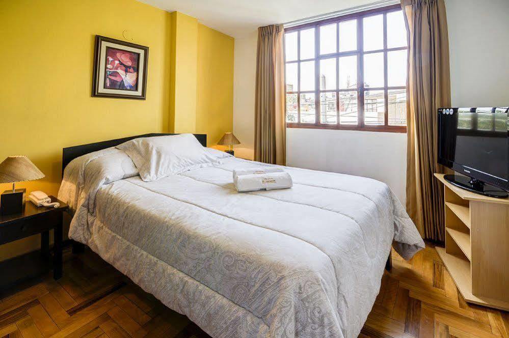 El Centurion Hotel Трухильо Екстериор снимка