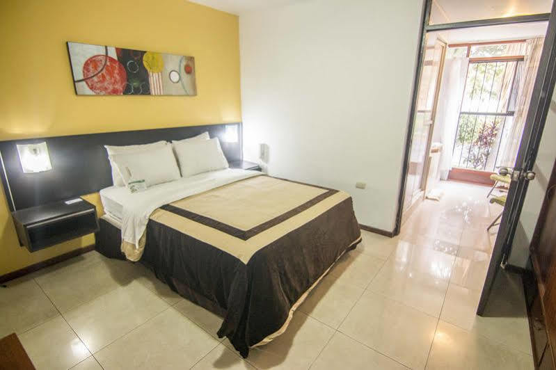 El Centurion Hotel Трухильо Екстериор снимка